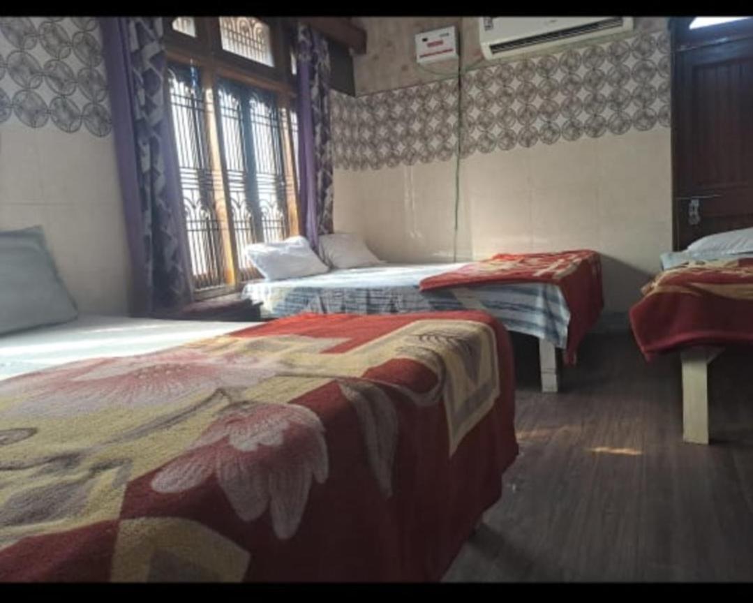 ורנאסי Kashi Annapurna Guest House חדר תמונה