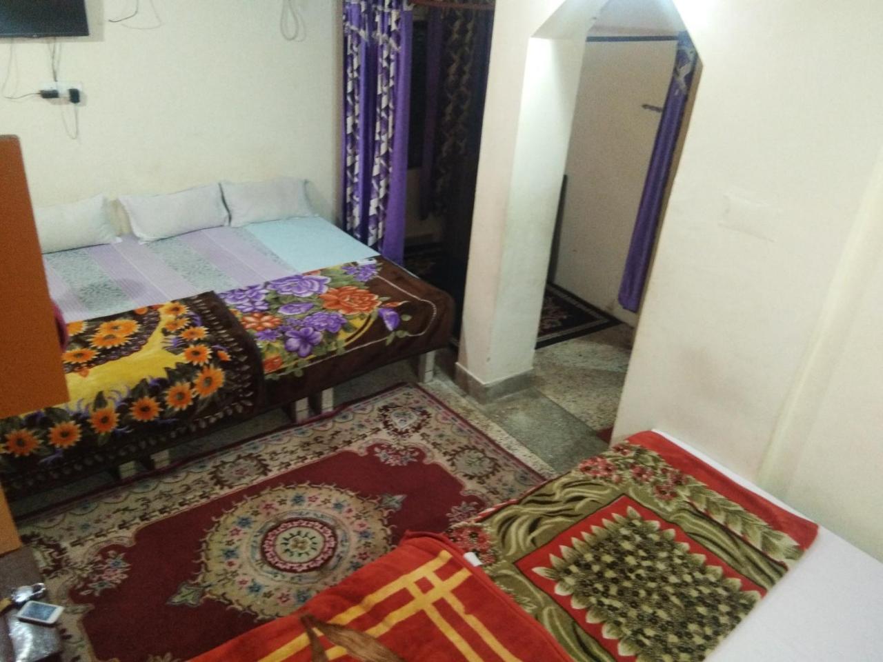 ורנאסי Kashi Annapurna Guest House מראה חיצוני תמונה