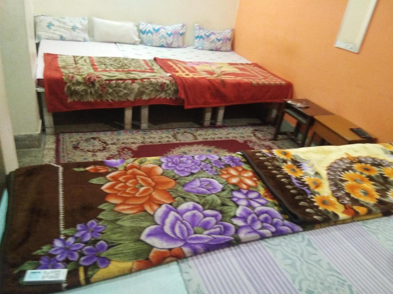 ורנאסי Kashi Annapurna Guest House מראה חיצוני תמונה