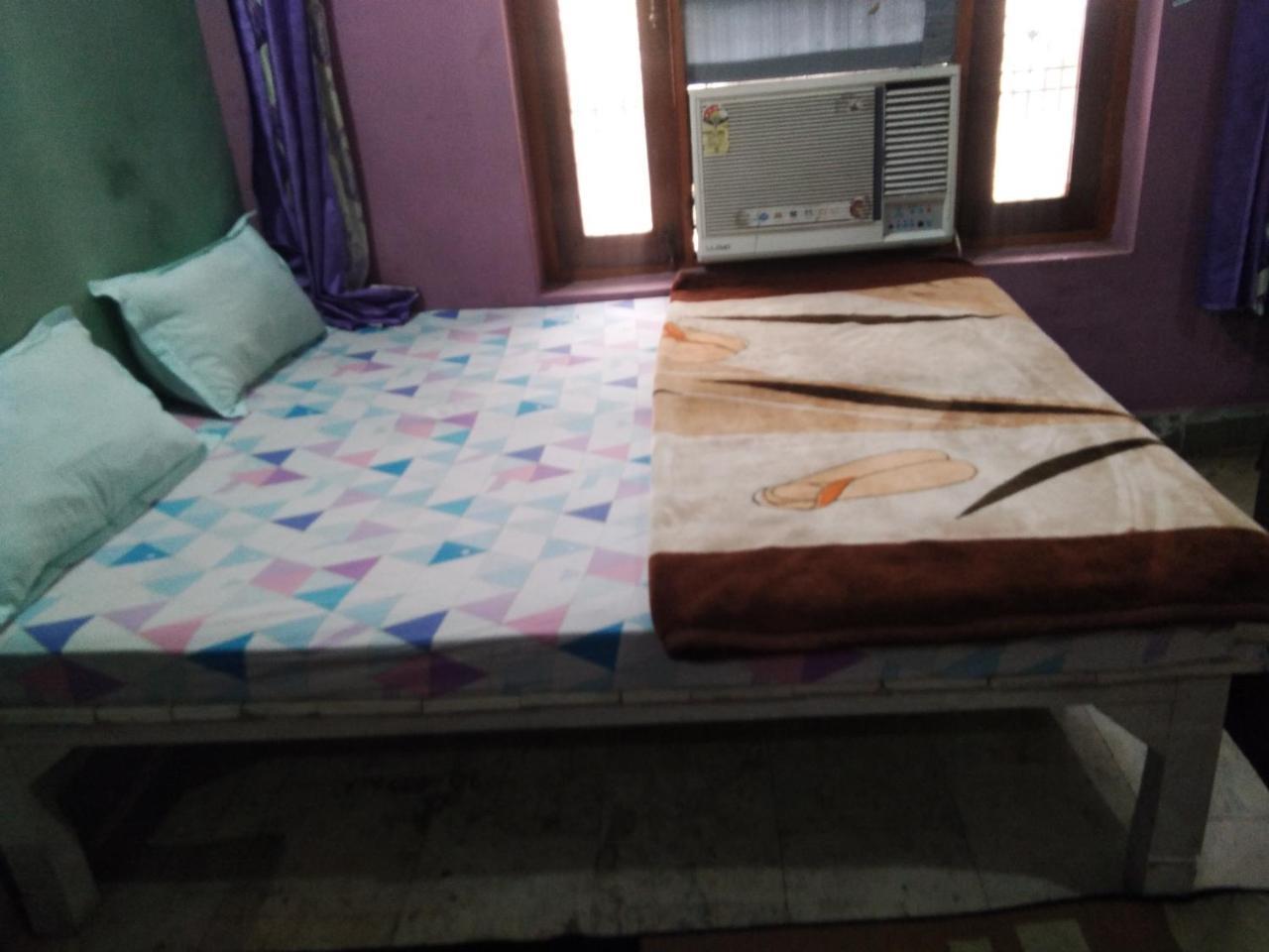 ורנאסי Kashi Annapurna Guest House מראה חיצוני תמונה