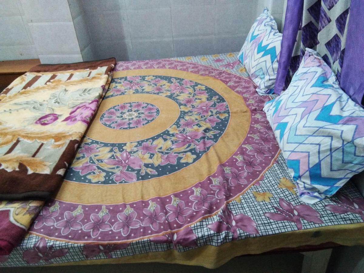 ורנאסי Kashi Annapurna Guest House מראה חיצוני תמונה