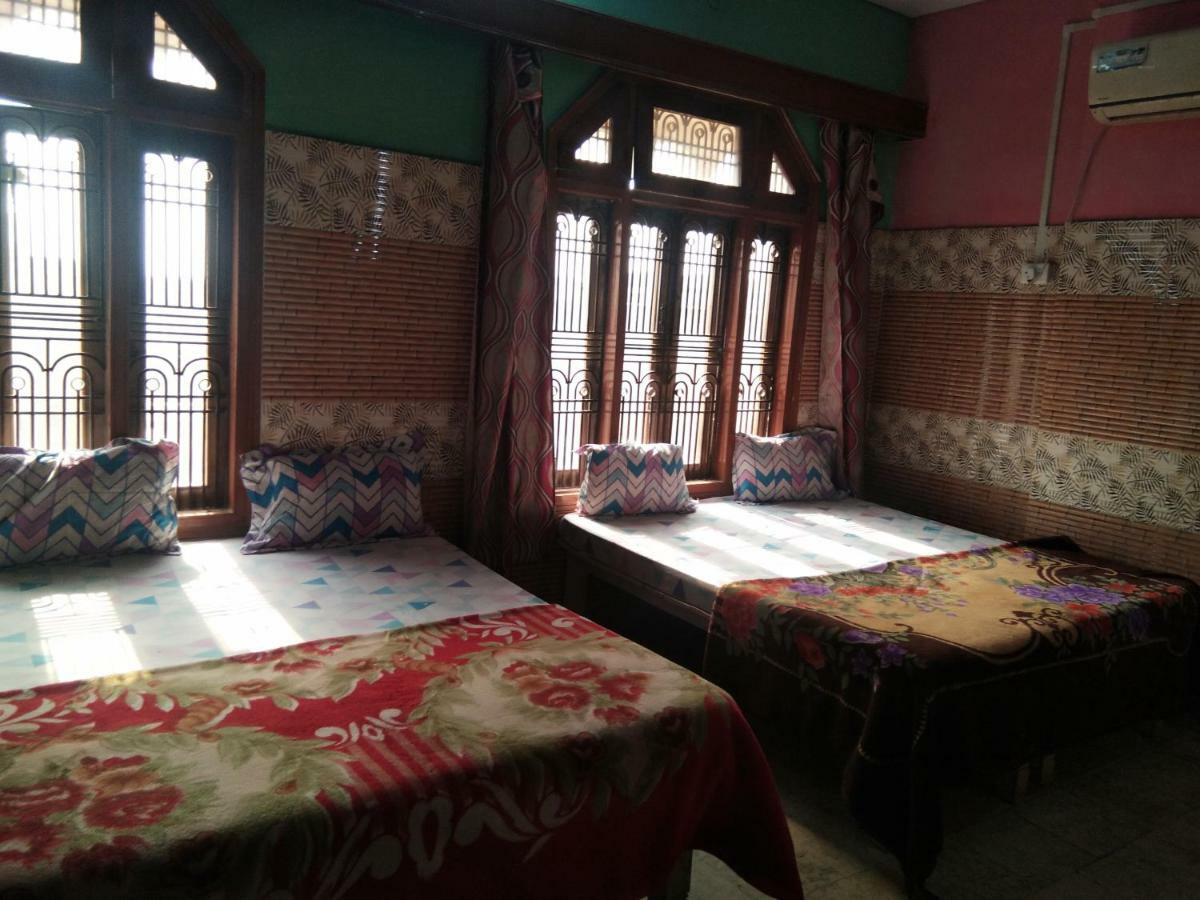 ורנאסי Kashi Annapurna Guest House מראה חיצוני תמונה