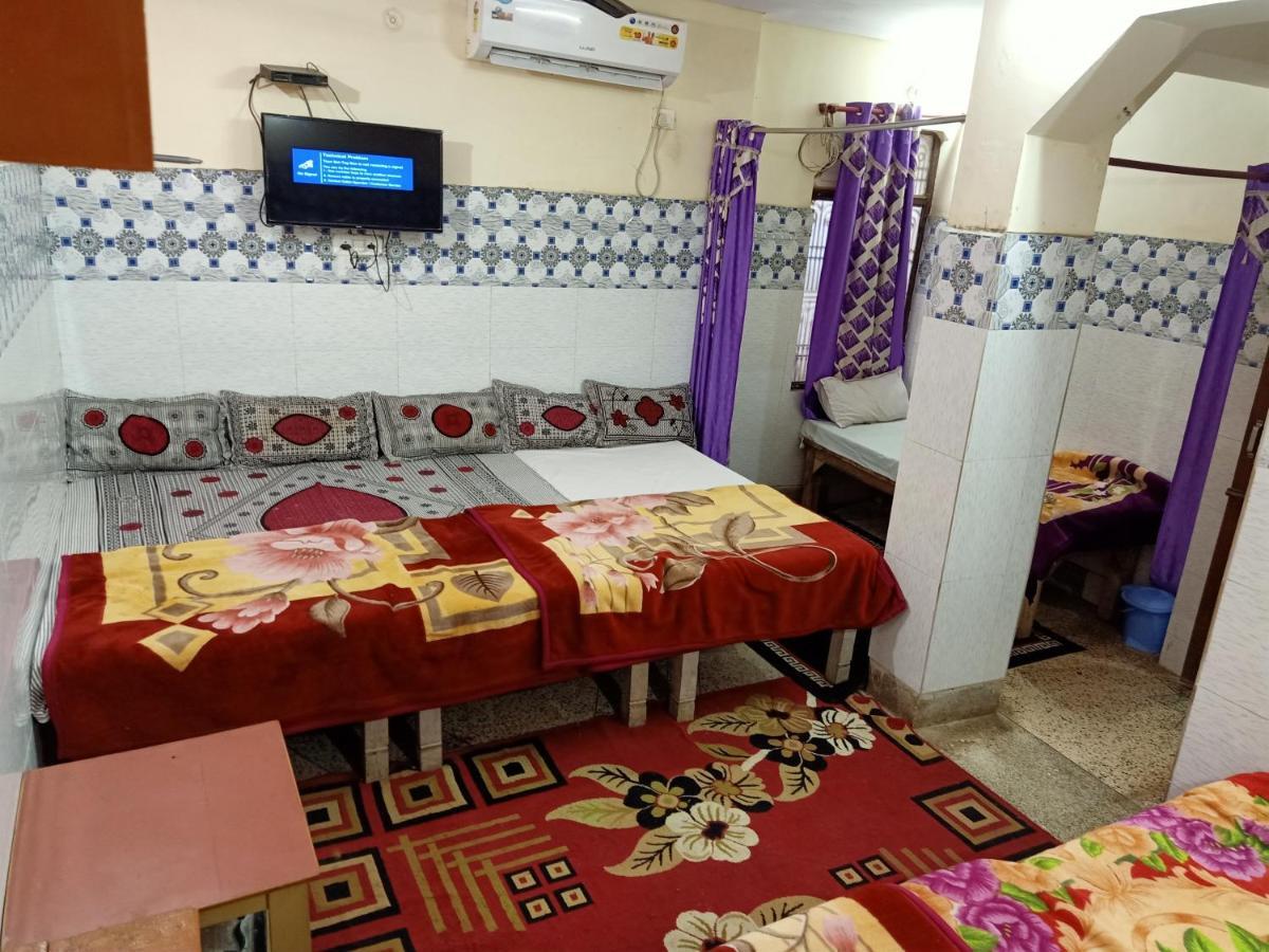 ורנאסי Kashi Annapurna Guest House מראה חיצוני תמונה
