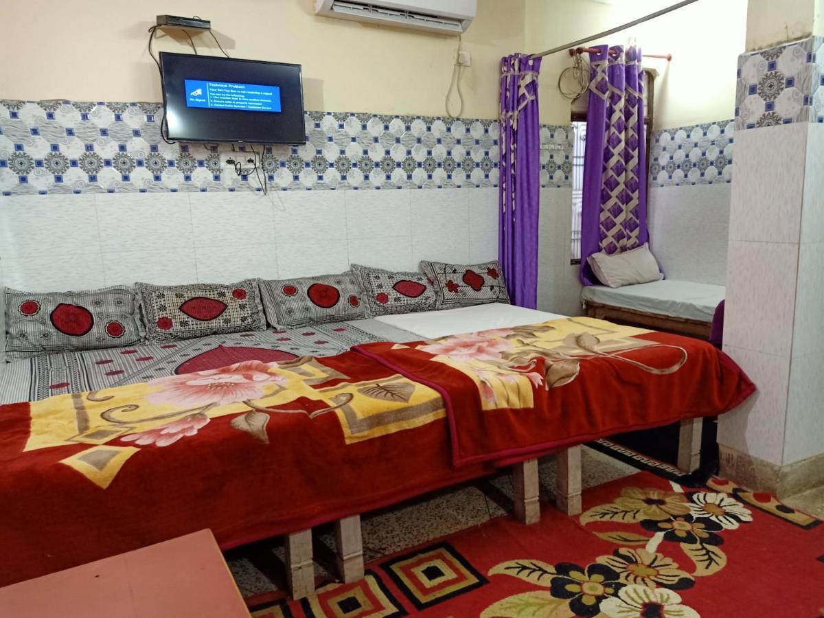 ורנאסי Kashi Annapurna Guest House מראה חיצוני תמונה